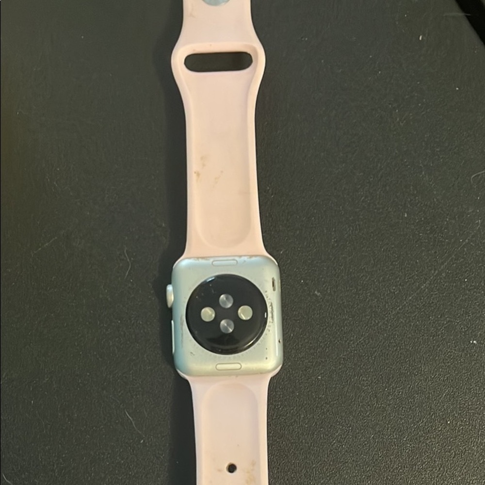 Apple Watch series 3 38m works and in great condition